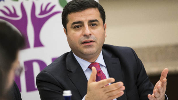 Demirtaş: Darbe tümüyle önlenebilmiş değil