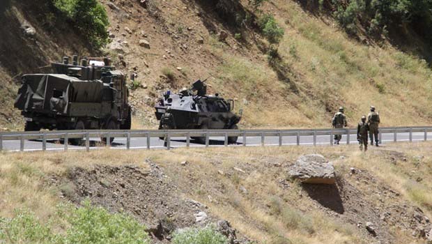 Hakkari'de şiddetli çatışma: Çok sayıda ölü ve yaralı var!