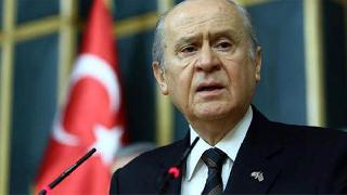 Bahçeli'den başkanlık referandumuna yeşil ışık