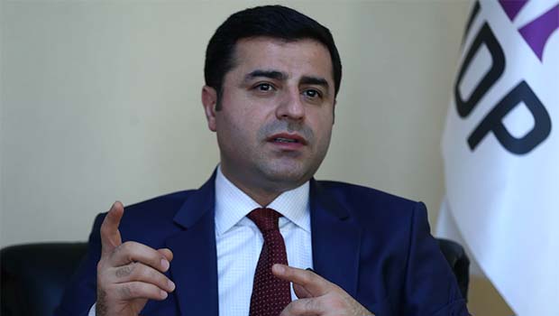 Demirtaş'tan HDP'ye: Tek kişi kalsanız bile TBMM'ni terk etmeyin