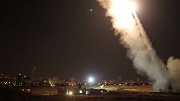 Sina'dan İsrail'e roketli saldırı!