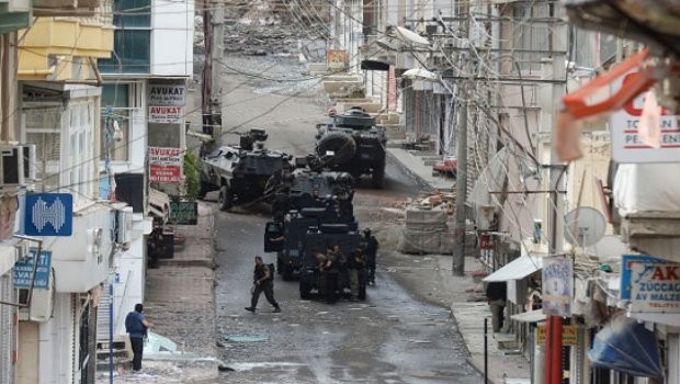 Nusaybin'de çatışma: Yaralılar var!