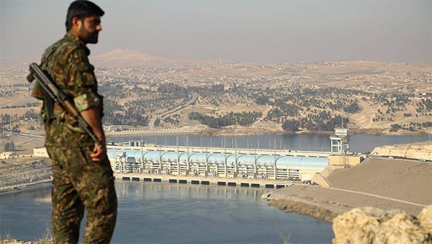 'Suriye rejimi, PYD'den Tişrin Barajı'nı istedi'