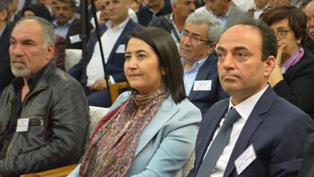 HDP'nin yeni eş genel başkanı Serpil Kemalbay oldu