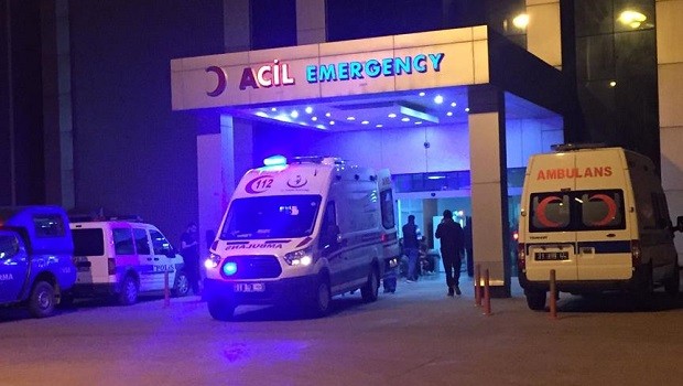 Bingöl'de askeri aracın geçişi sırasında patlama