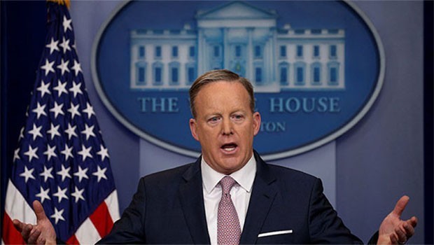 Beyaz Saray Sözcüsü Sean Spicer İstifa etti