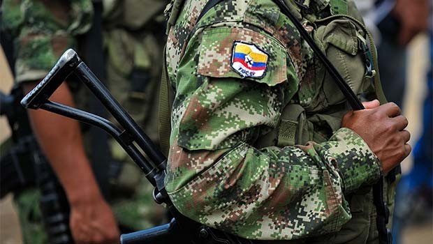 FARC gerillalarına banka kartları dağıtılmaya başlandı