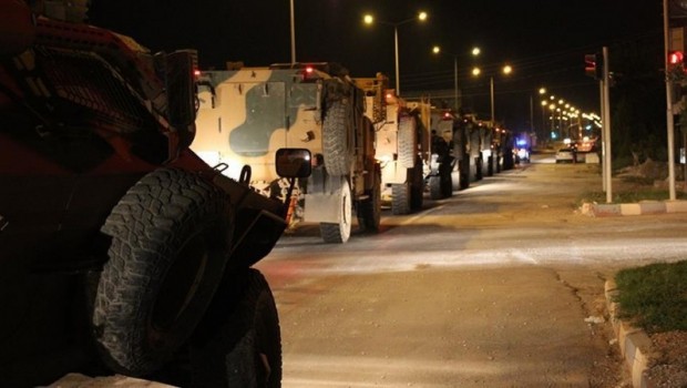 TSK'dan sınıra yoğun askeri sevkiyat