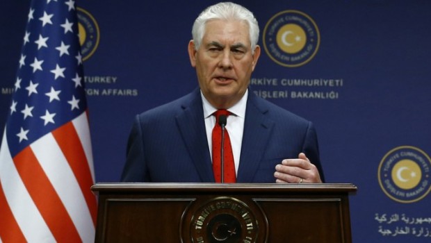 Tillerson, İbadi ile görüştü: Irak'ın birliğini destekliyoruz