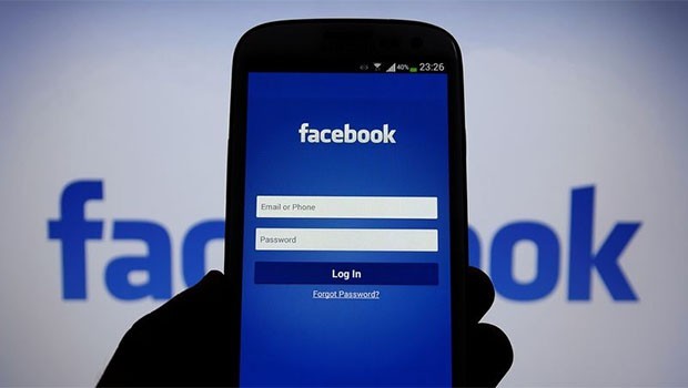 Zuckerberg duyurdu... Facebook'tan büyük değişiklik!