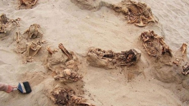 500 yıl önce kurban edilen 140 çocuğun mezarları bulundu