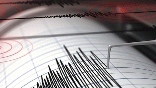 Doğu Kürdistan'da deprem!