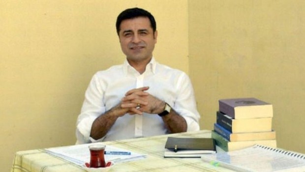 Demirtaş, HDP'ye eleştirileriyle ne mesaj verdi?