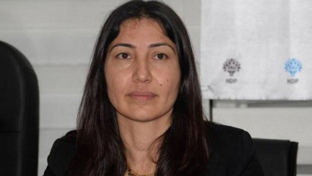 HDP eski milletvekili Leyla Birlik, Yunanistan'a sığınma talebinde bulundu