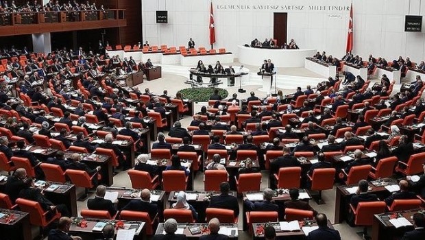 HDP'den çağrı:  Bu yıl vekillere zam yapılmasın