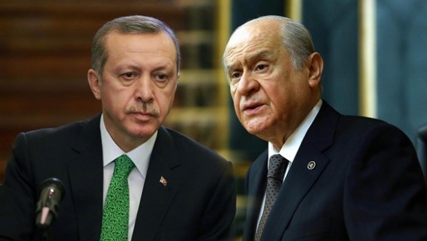 Bahçeli ile Erdoğan'ın 'Öğrenci Andı' tartışması sürüyor