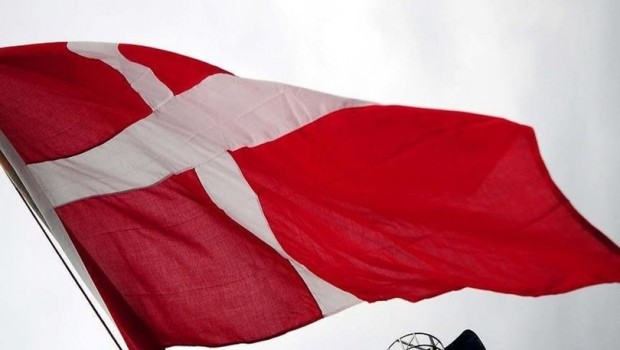 Danimarka Suudilere silah satışını askıya aldı