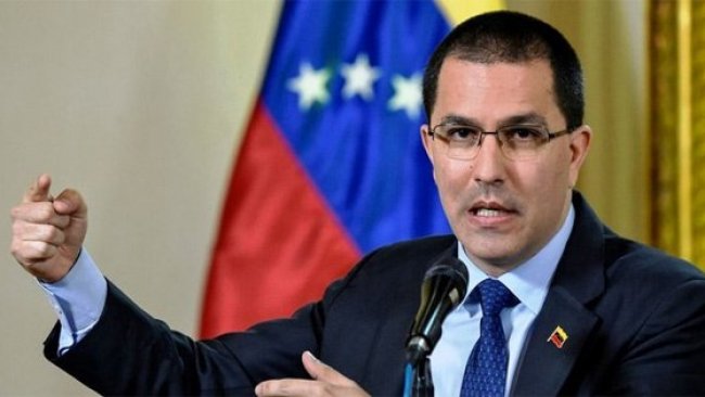 Venezuela’dan ABD’li diplomatlara 72 saat süre