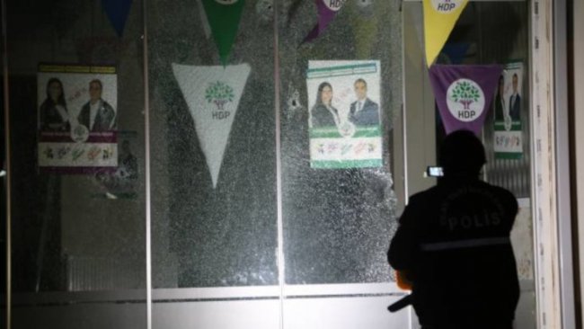 Siirt'te HDP seçim bürosuna silahlı saldırı