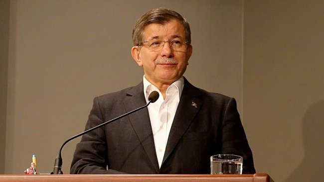 Ahmet Davutoğlu, Diyarbakır'da yeni parti iddialarına yanıt verdi