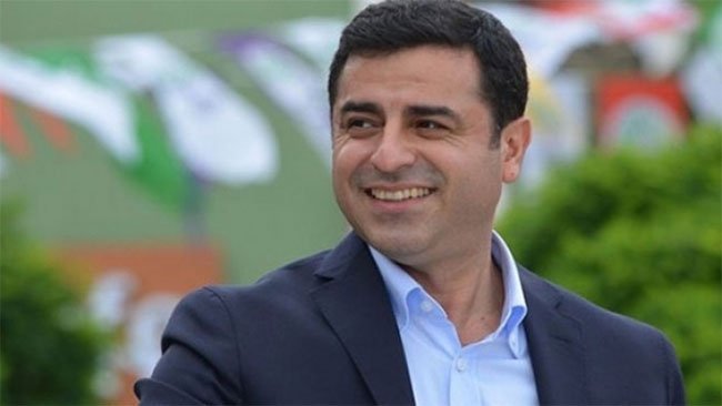 Demirtaş’tan ‘tutuklanacak’ olanlara esprili tavsiyeler