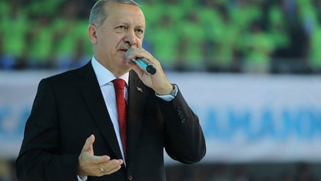 Erdoğan: Batı tehdit sallıyor, biz tehdit mehdit dinlemeyiz