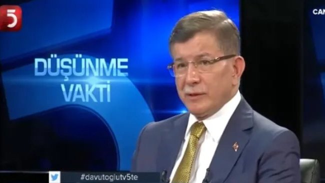 Ahmet Davutoğlu 'Eski defterler açılırsa' sözlerine açıklık getirdi