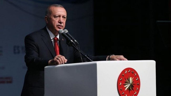 Erdoğan'dan Davutoğlu'na: Önümüze kimse set çekemez