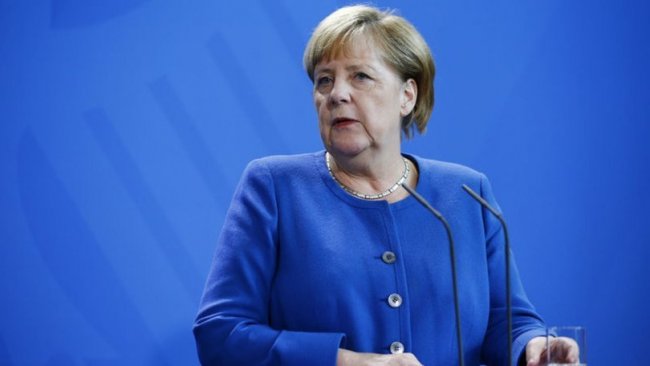 Merkel: Türkiye’yi Kürt ordusuna karşı operasyon için uyardım