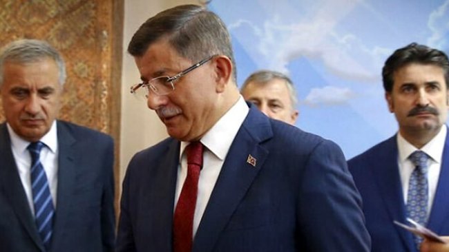 Davutoğlu, partisinin kurucular kurulunu belirledi: Listede 67 isim var