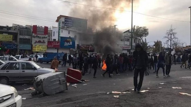 İran Protestoların arkasındaki ülkeyi açıkladı