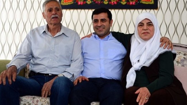 Demirtaş'ın annesi: Selahattin neden Edirne'de?