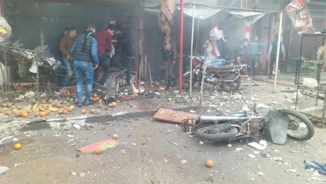 Afrin kent merkezinde art arda patlamalar