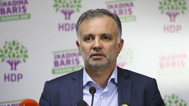 HDP’li Bilgen CHP afişi paylaştı