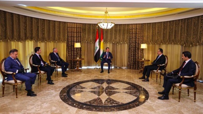 Başbakan Barzani: Irak Anayasası’ndaki haklarımızdan taviz vermeyeceğiz 