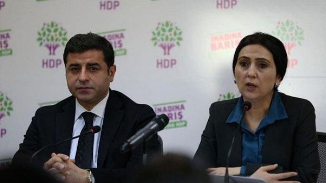 Demirtaş ve Yüksekdağ'ın tutukluluğuna devam kararı verildi