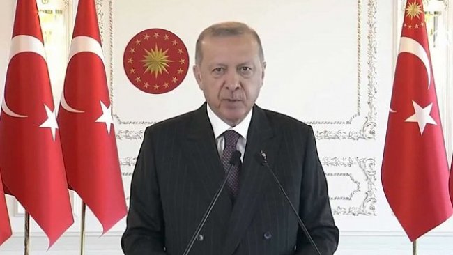 Erdoğan: Suriye'de ya bize söz verildiği şekilde temizlenir ya da biz temizleriz