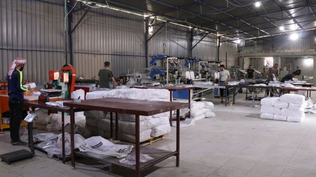 Rojava'da ilk plastik poşet fabrikası açıldı