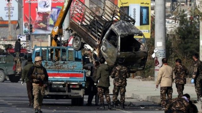 Afganistan'da roketli saldırı: 8 ölü