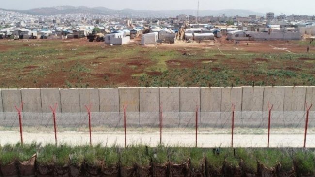 Hatay'da bir ucu Suriye'de olan 100 metrelik tünel bulundu