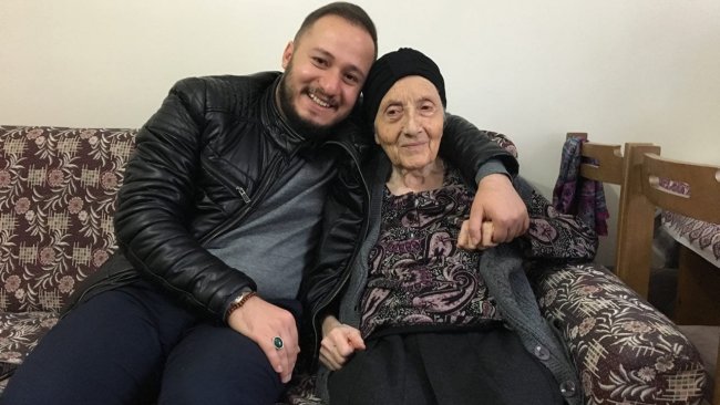 Değerli Leman Beşîkçî Annemizin Anısına