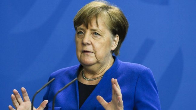 Merkel: ABD’nin Afganistan’dan geri çekilmesi domino etkisi yarattı