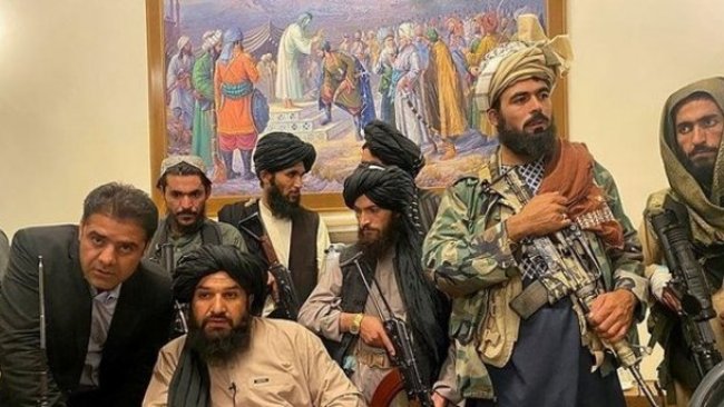 Fehim Taştekin: Taliban'ın kendi rengini verdiği senaryosu vekalet savaşını tetikleyebilir