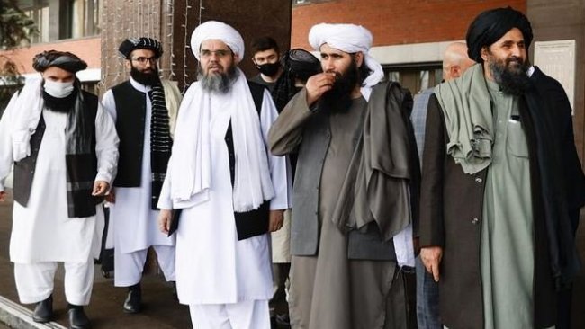 Taliban hükümeti kurmak için görüşmelere başladı