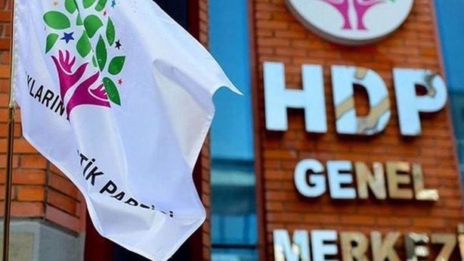 AYM'den HDP'ye ek süre