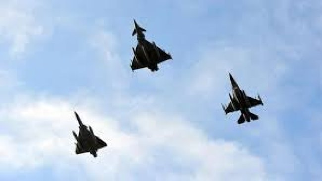 NATO'dan Rus savaş uçaklarına önleme