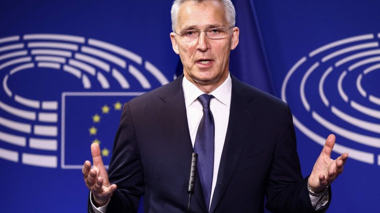 Stoltenberg: "NATO'nun sorumluluğu Ukrayna'nın kendini savunmasını sağlamaktır."