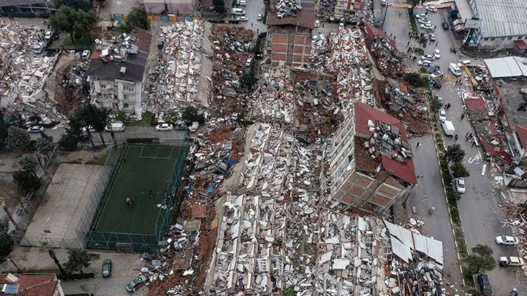 Maraş depremi: Bin 498 kişi hayatını kaybetti, 2 bin 834 bina yıkıldı