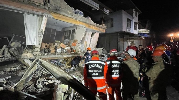 Hatay: Depremde can kaybı 6'ya yükseldi