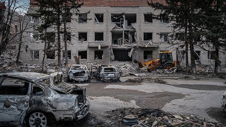 Ukrayna: Rusya'nın Slovyansk'a yönelik füze saldırılarında 5 kişi öldü, 15 kişi yaralandı